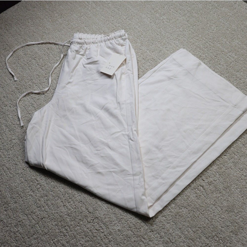 A New Day Womens Effortless Wide Leg Drawstring Pants Cream Off White Size M